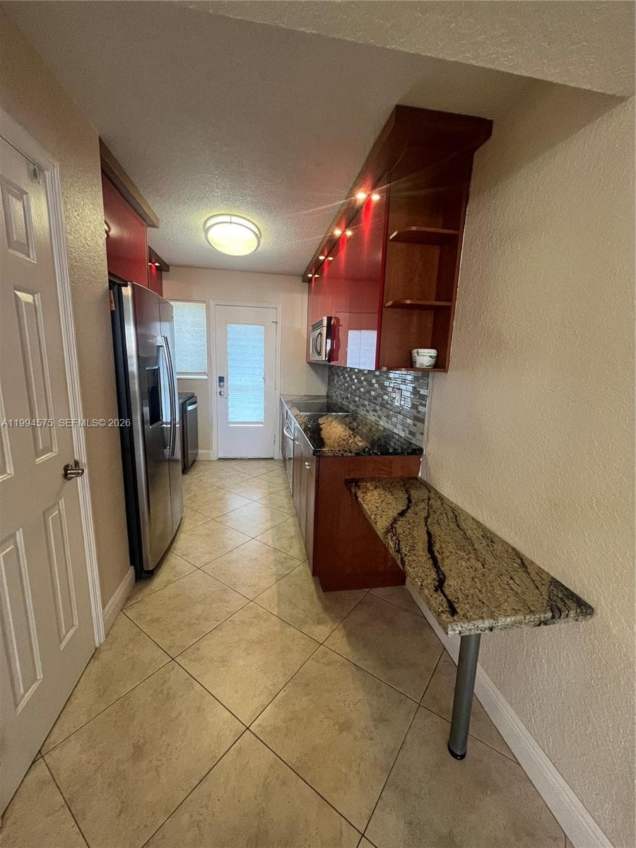 3923 166th St N-106 photo 12
