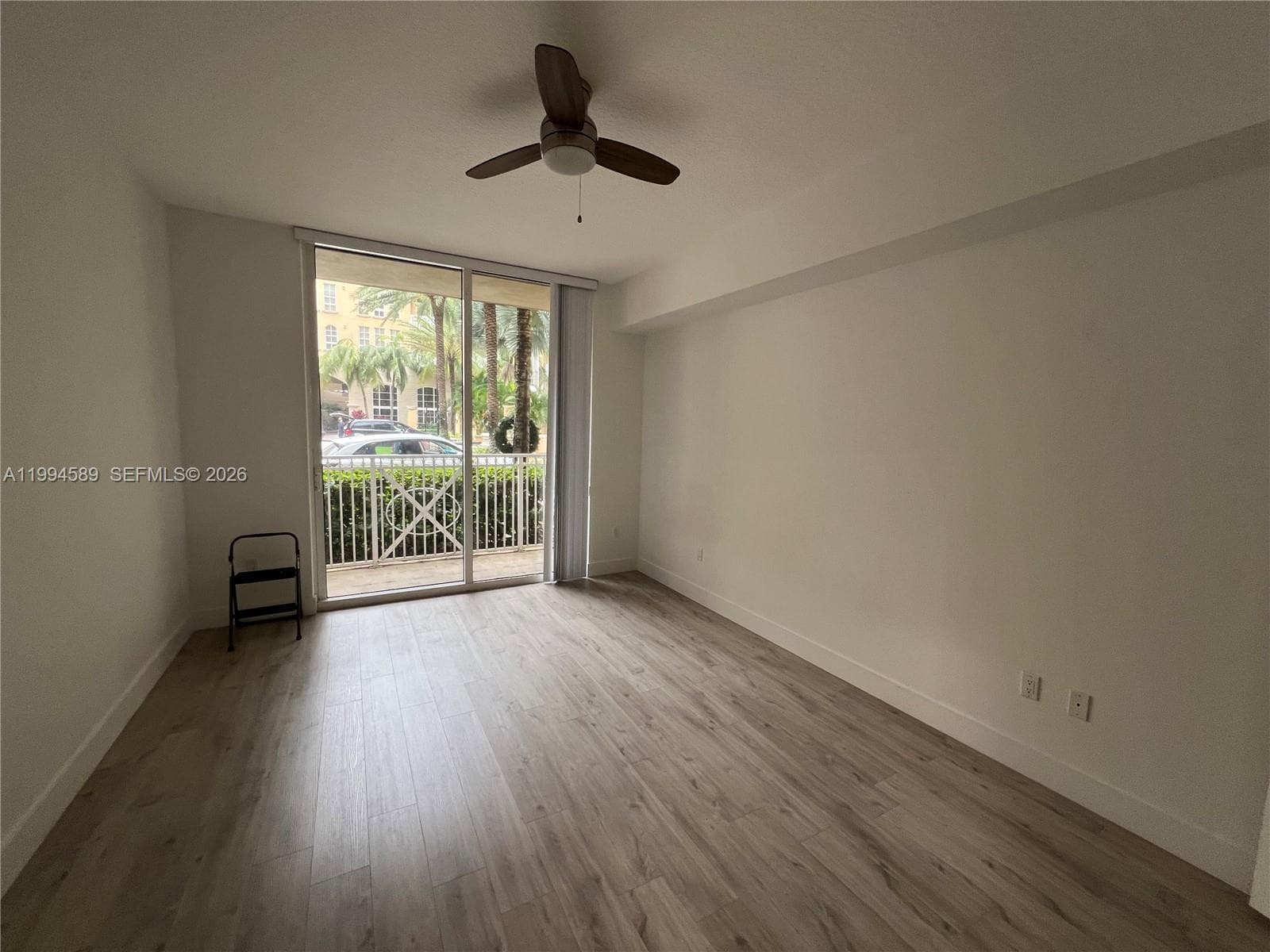 3001 185th St 122 photo 10