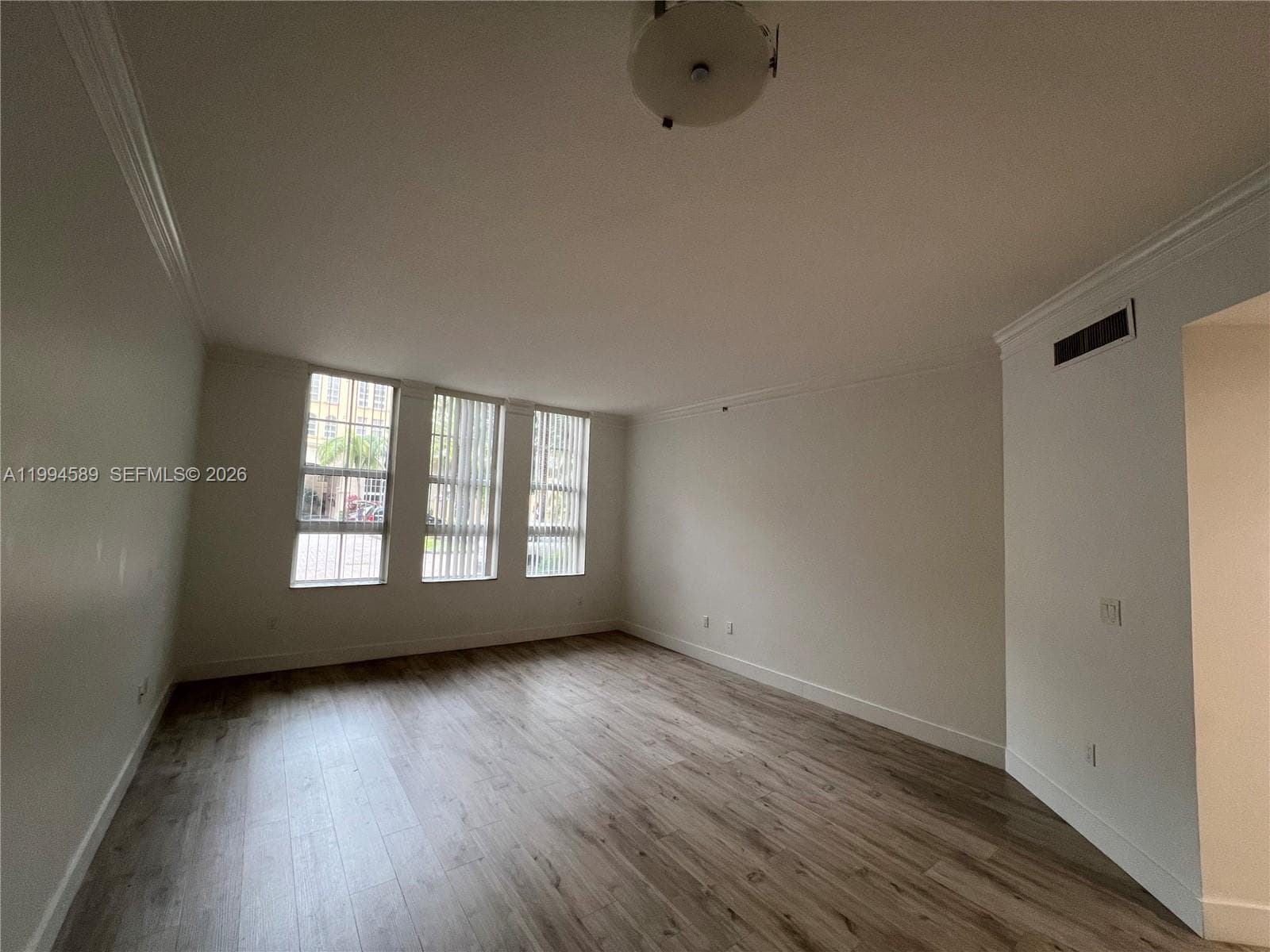 3001 185th St 122 photo 8