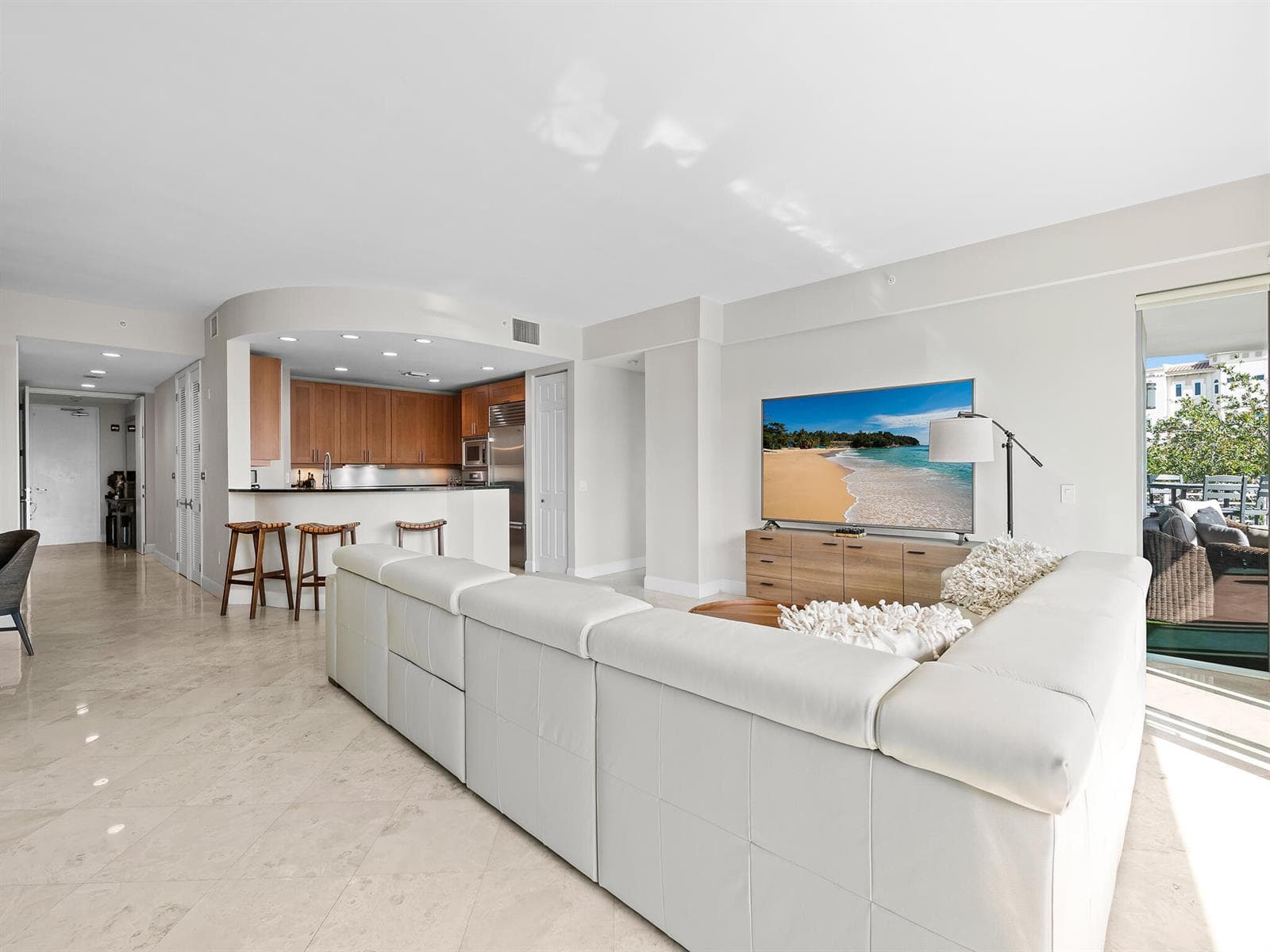 444 Hendricks Isle 301 photo 15