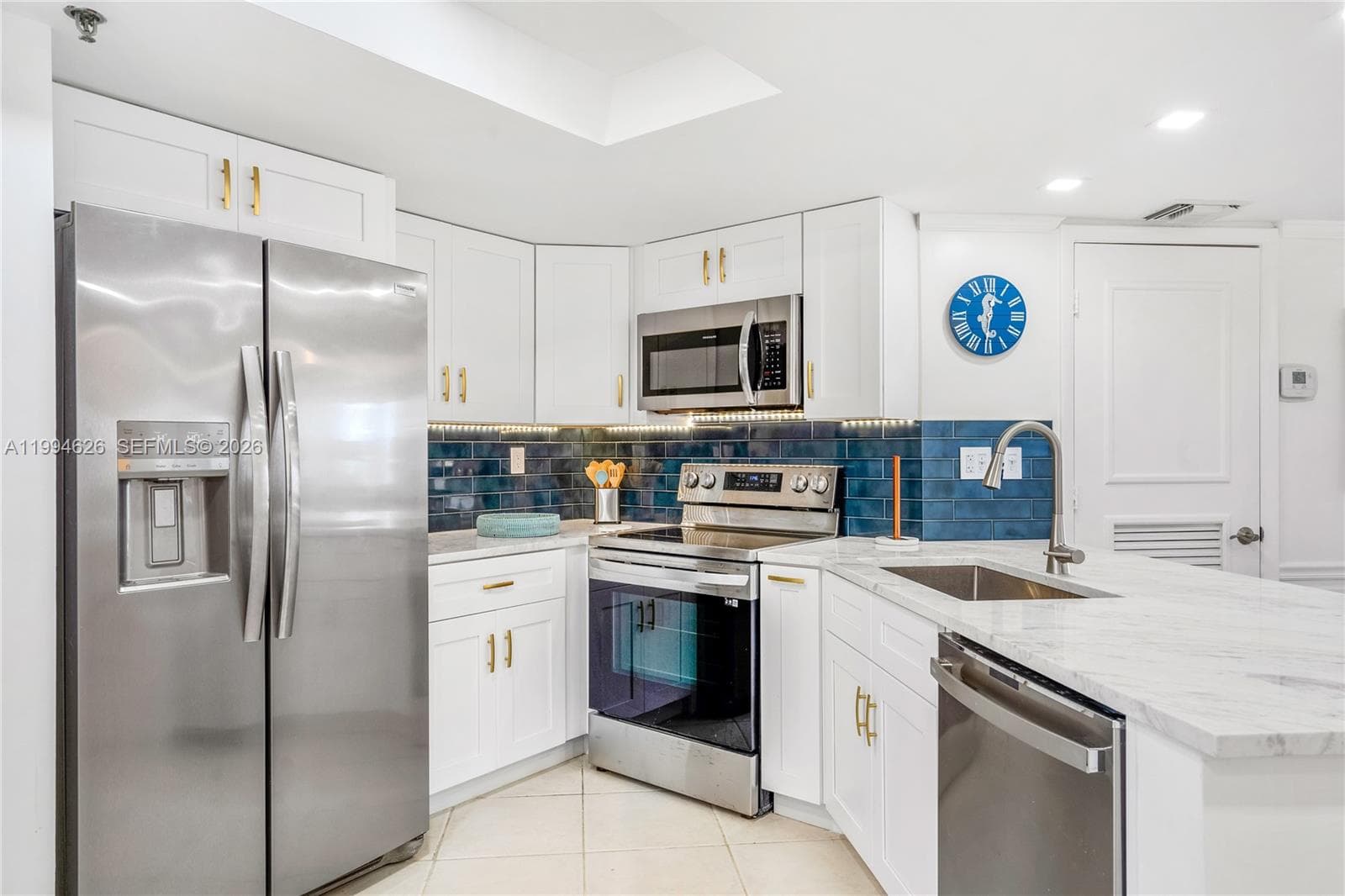 3870 N Highway A1a 405 photo 5