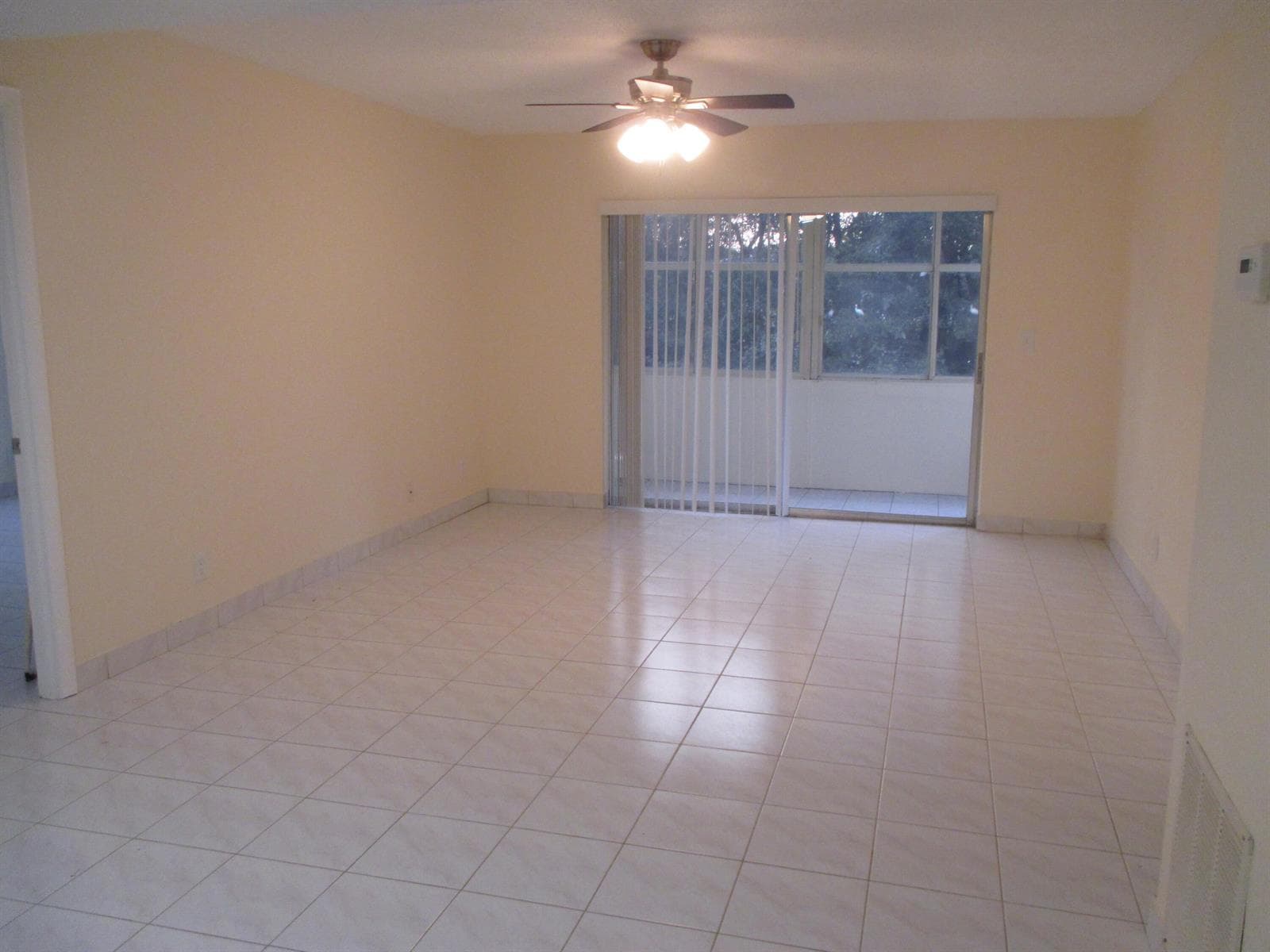 200 Lake Carol Drive photo 5