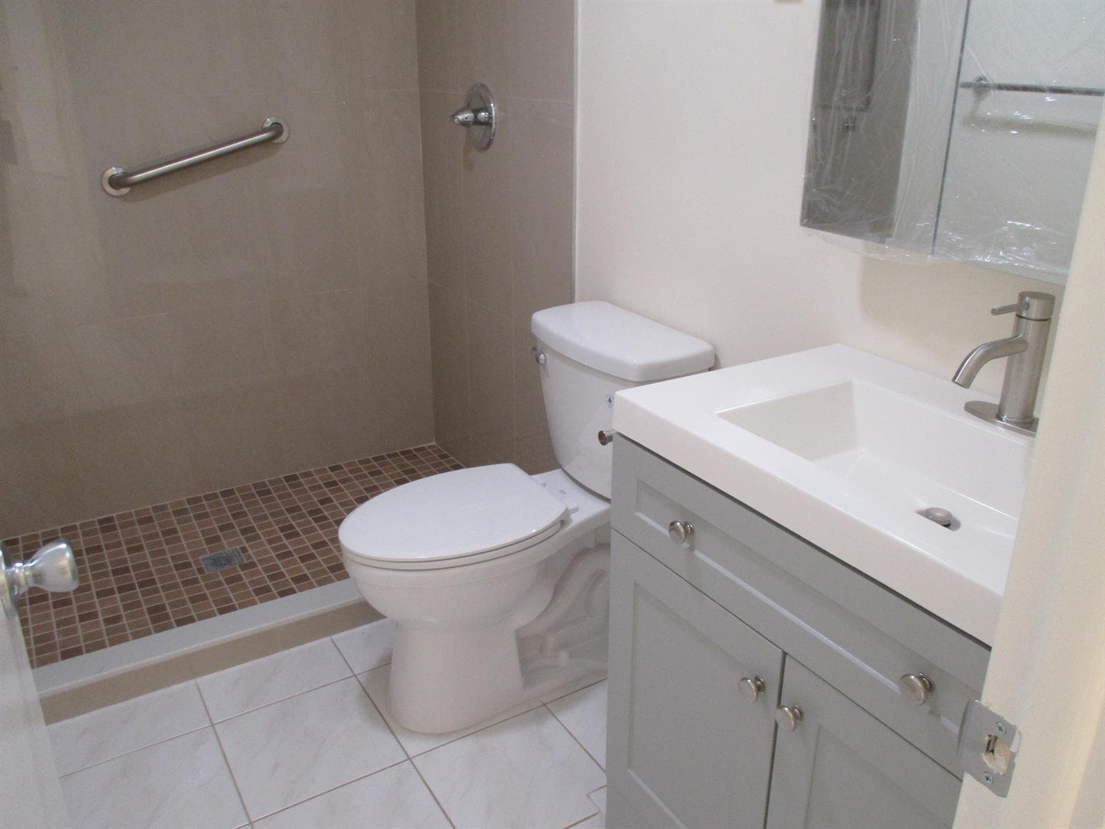 200 Lake Carol Drive photo 9