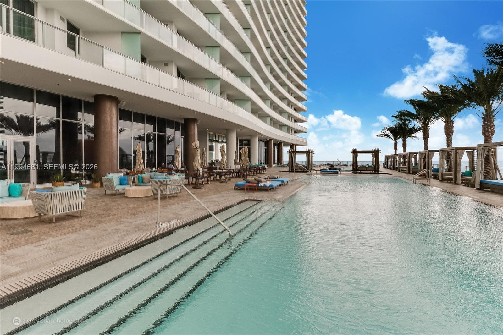 4111 Ocean Dr 2707 photo 13