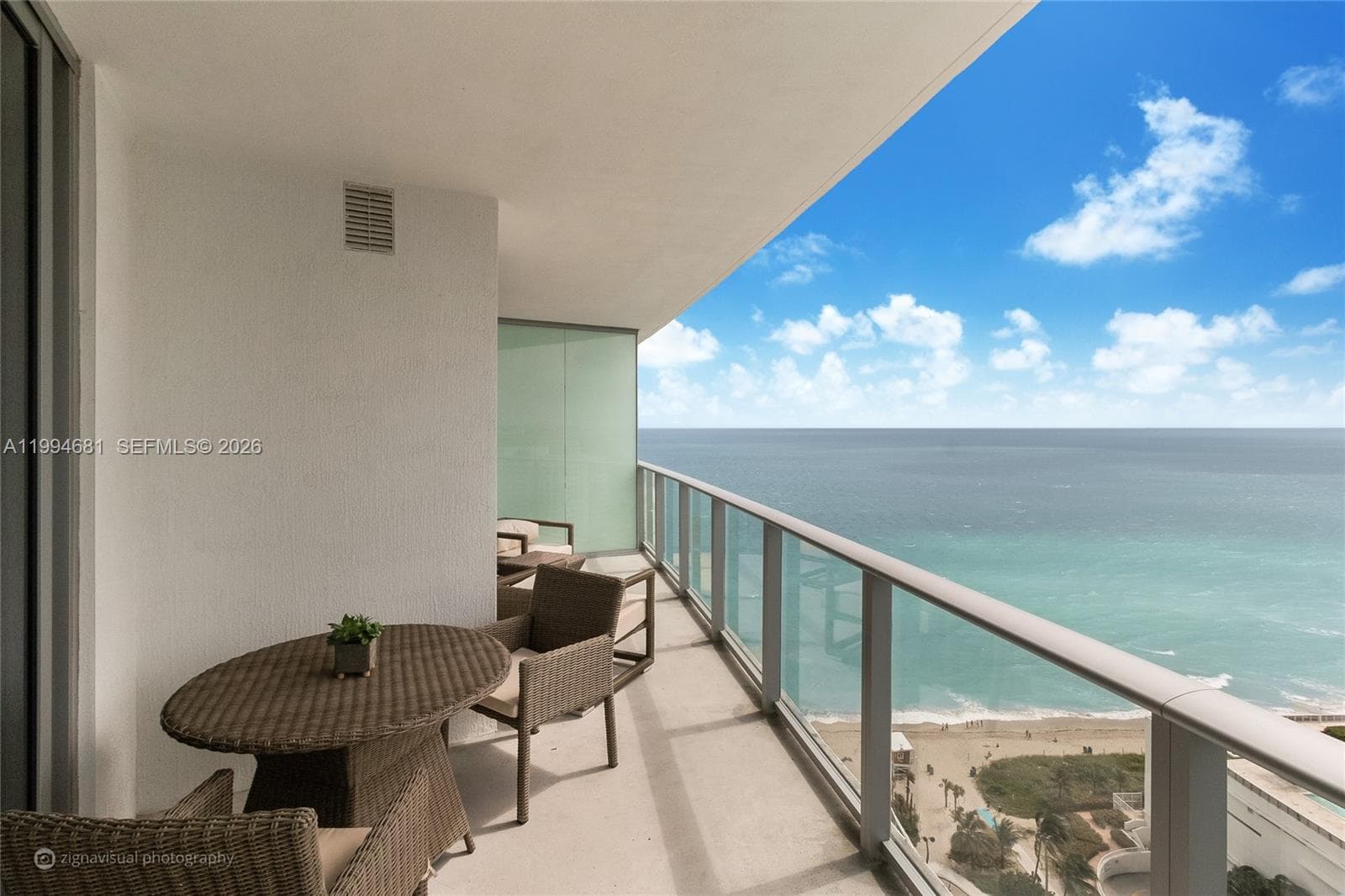 4111 Ocean Dr 2707 photo 10