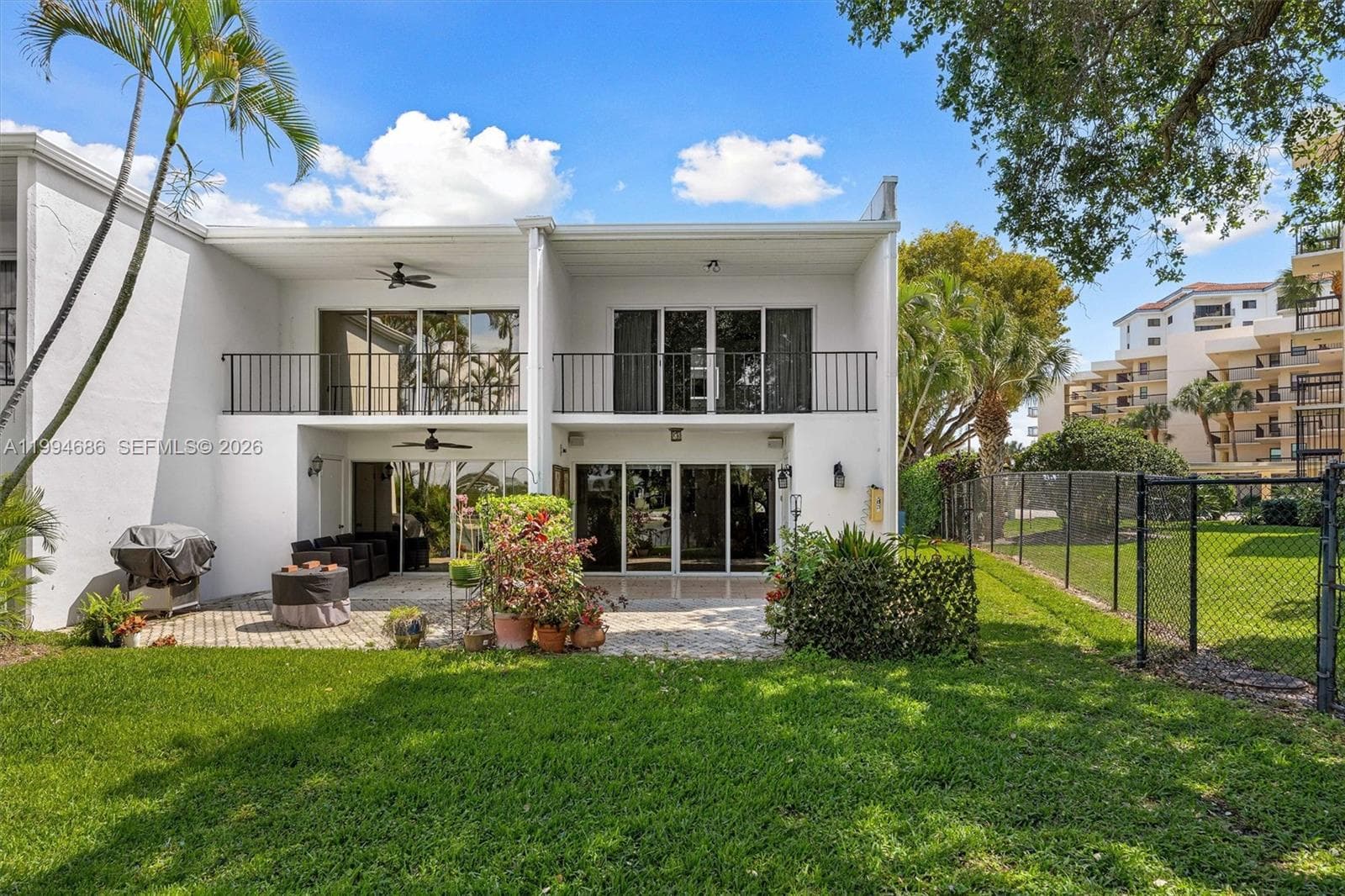 392 Golfview Rd A photo 22