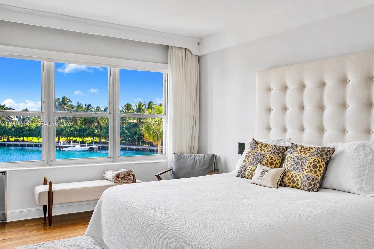 9102 Bay Harbor Dr 3-C photo 7