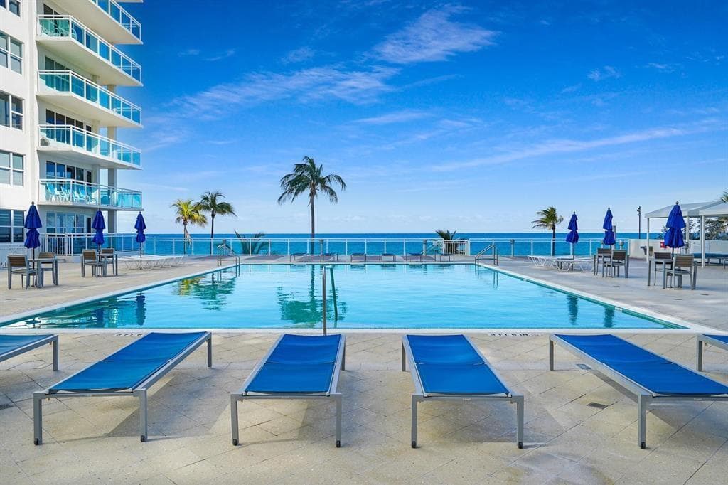 3900 Galt Ocean Drive 2204 photo 12