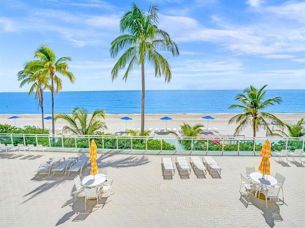 3900 Galt Ocean Drive 2204 photo 5