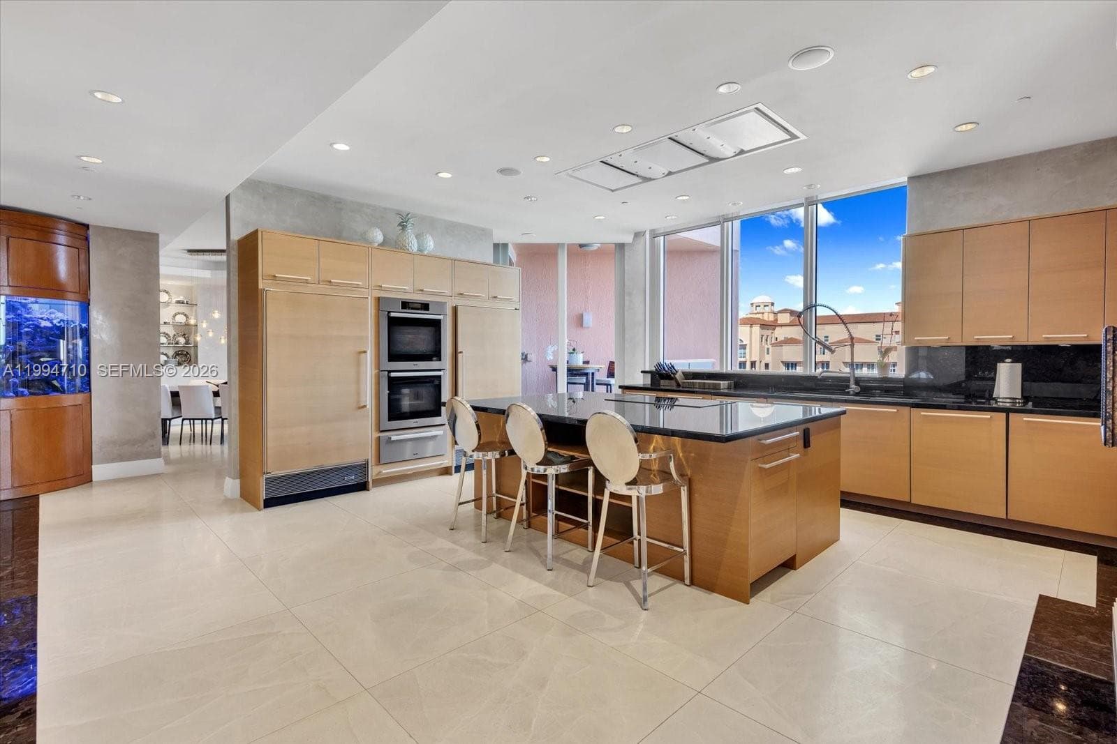 60 Edgewater Dr TS-A photo 9