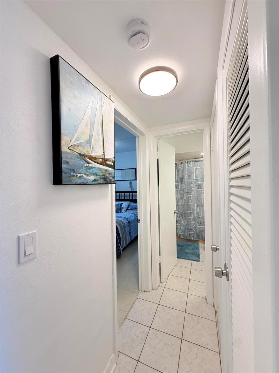 470 Paradise Isle Boulevard 204 photo 23
