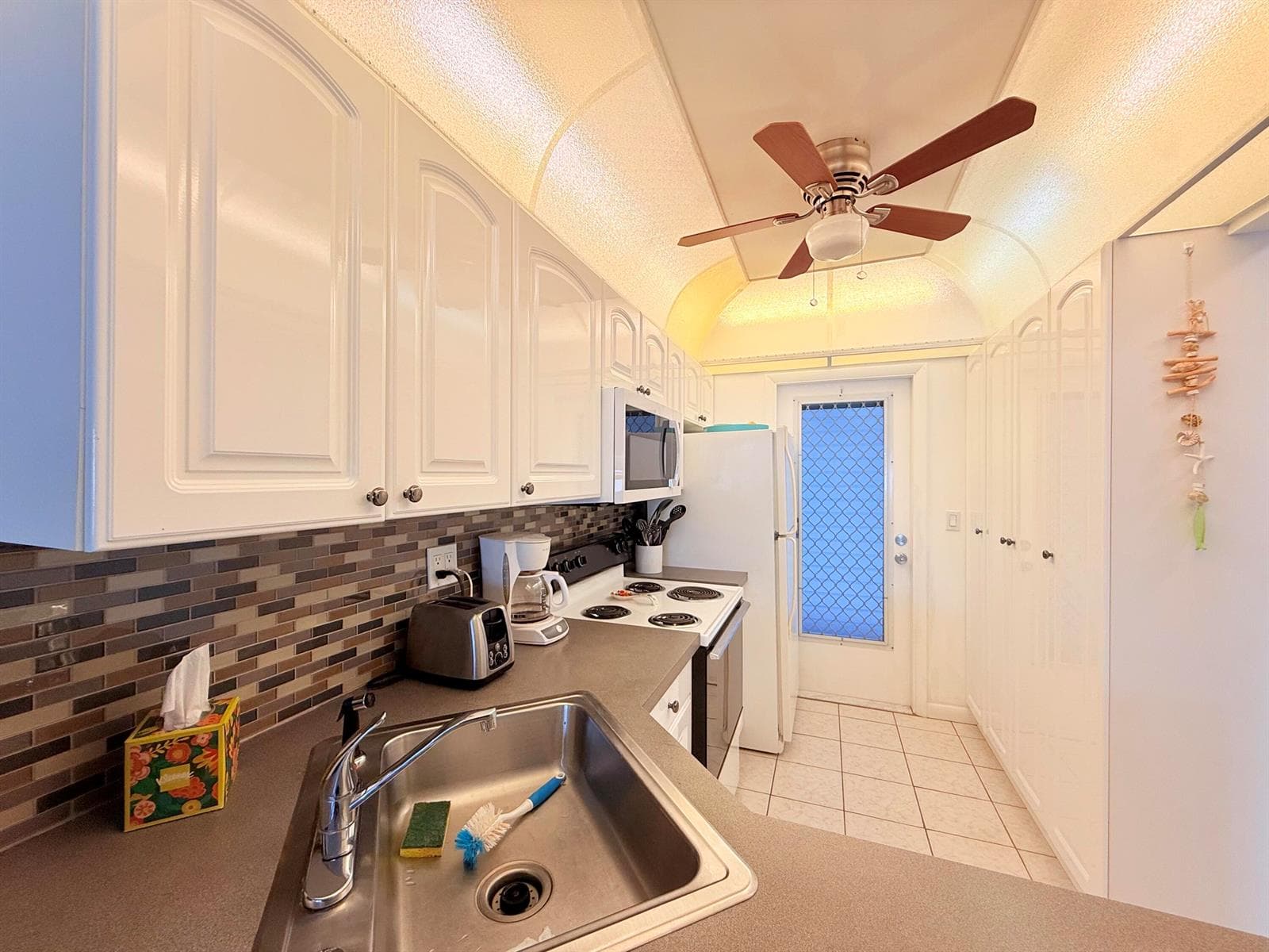 470 Paradise Isle Boulevard 204 photo 22