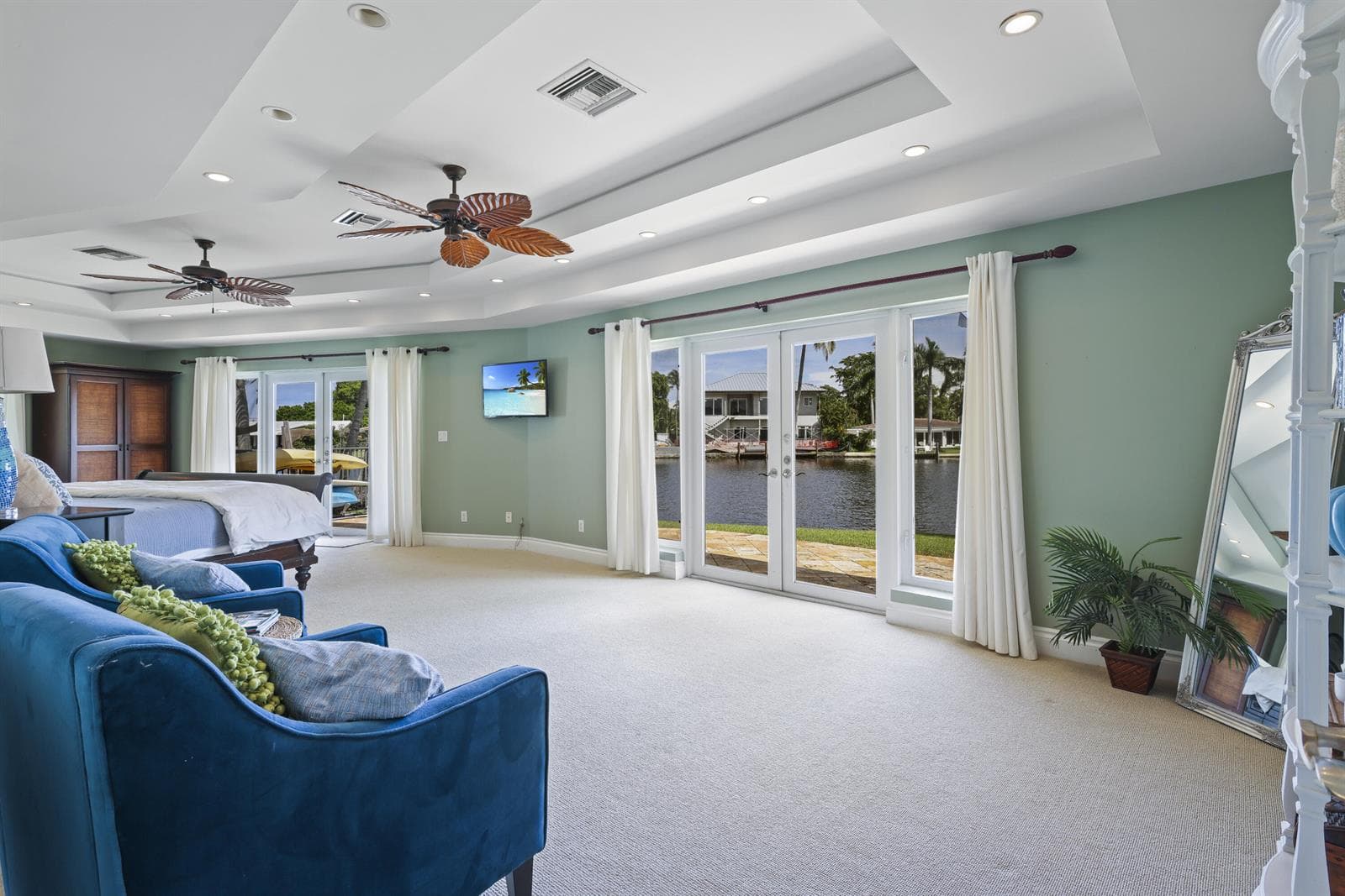 1925 Coral Gardens Drive photo 15