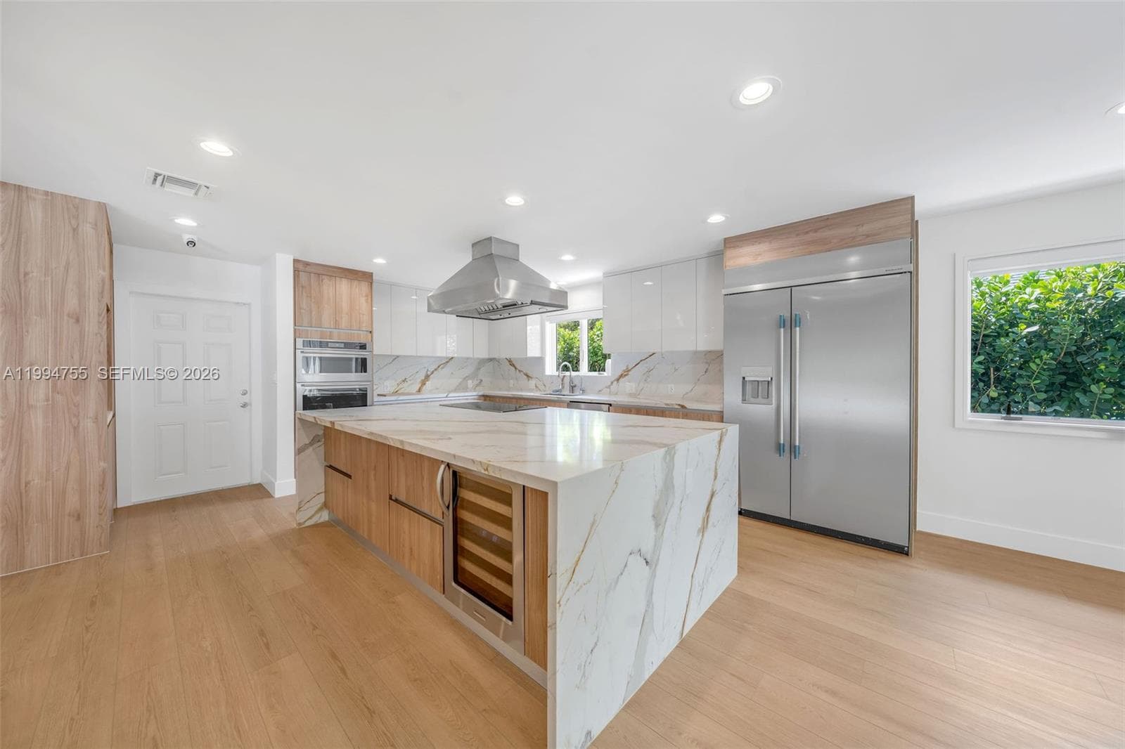 5120 Carillo St photo 13