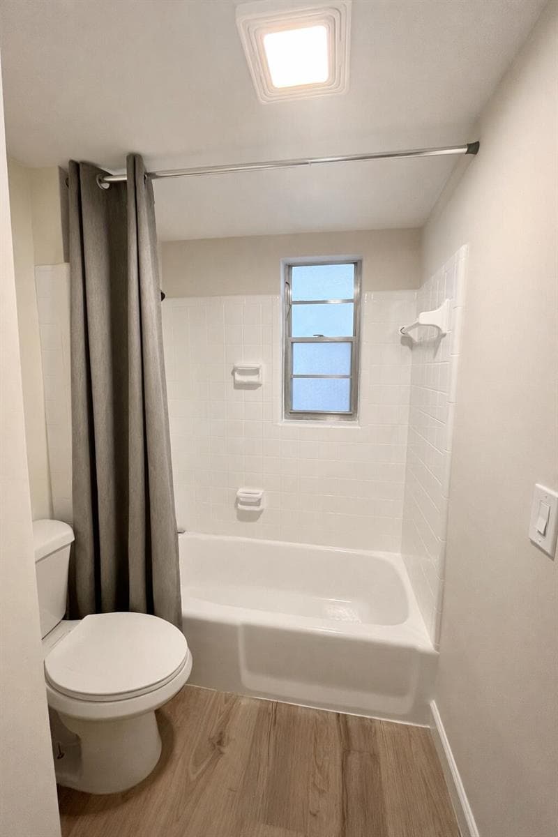 311 E Ocean Avenue 205 photo 11