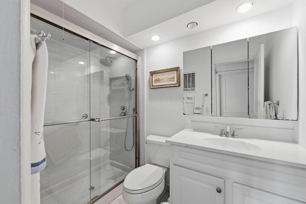 101 Doolen Court 307 photo 9