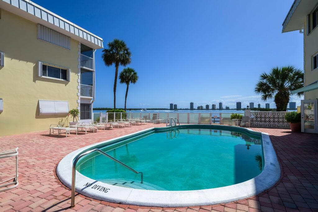 101 Doolen Court 307 photo 11
