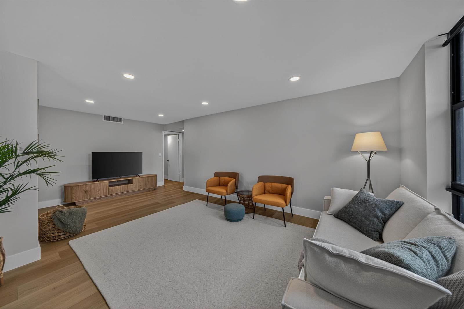 1301 River Reach Drive 110 photo 10