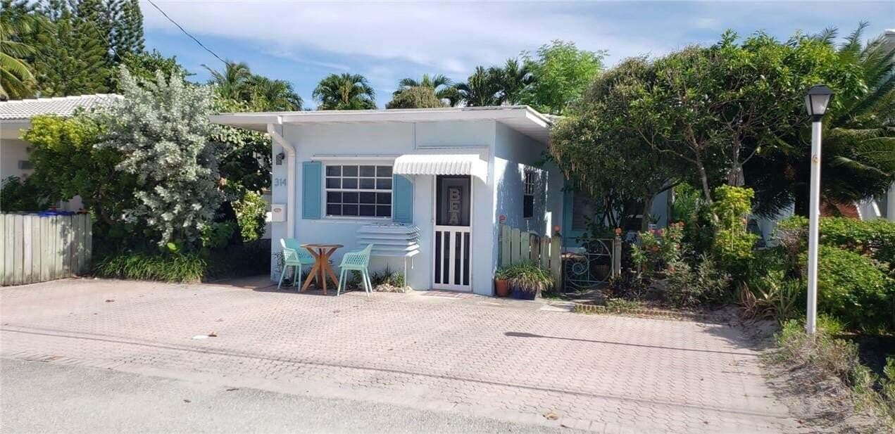 314 Desoto Street photo 3