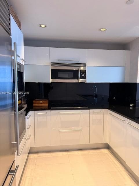 17121 Collins Ave 1207 photo 8