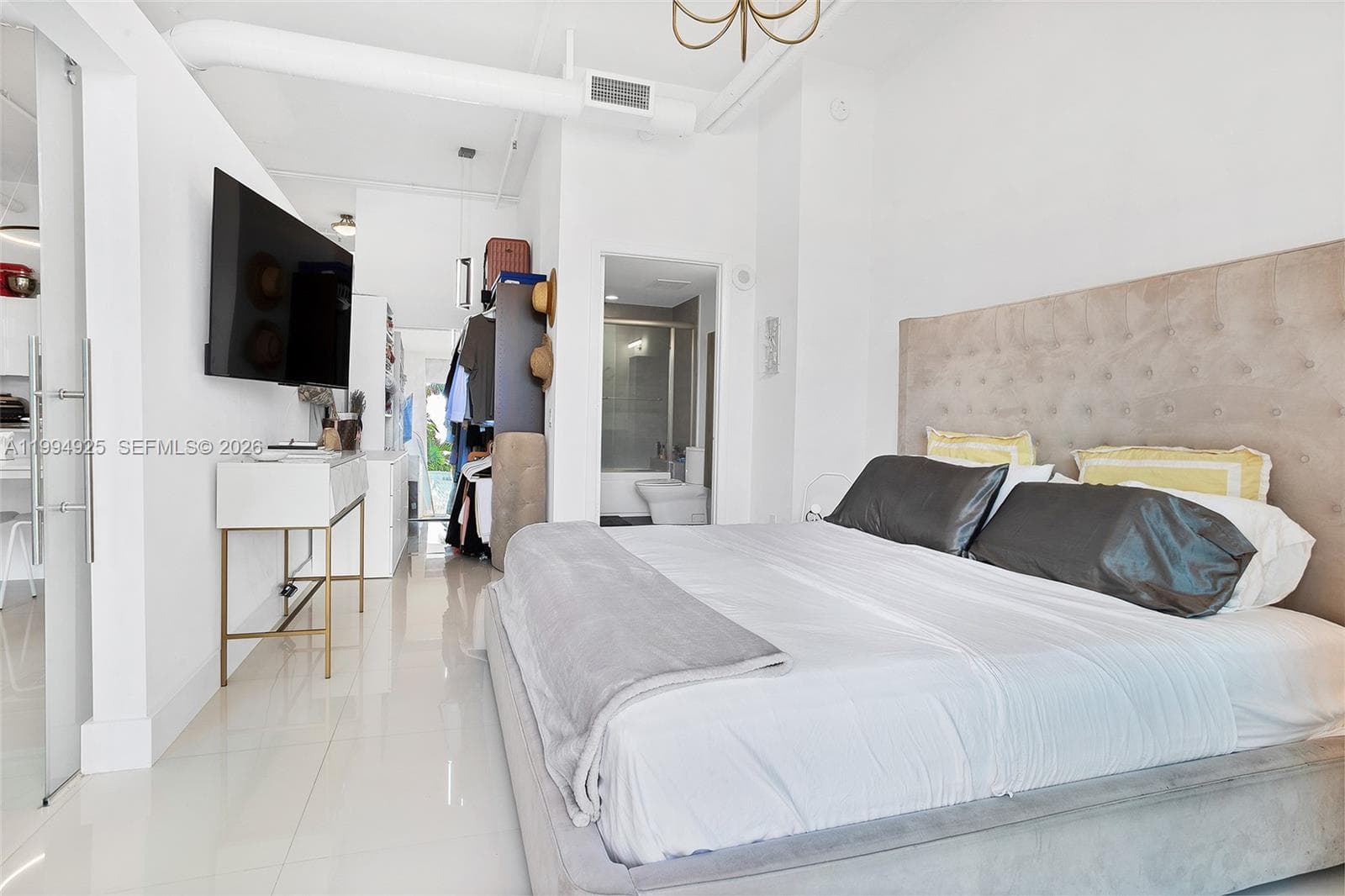 3029 188th St 419 photo 7