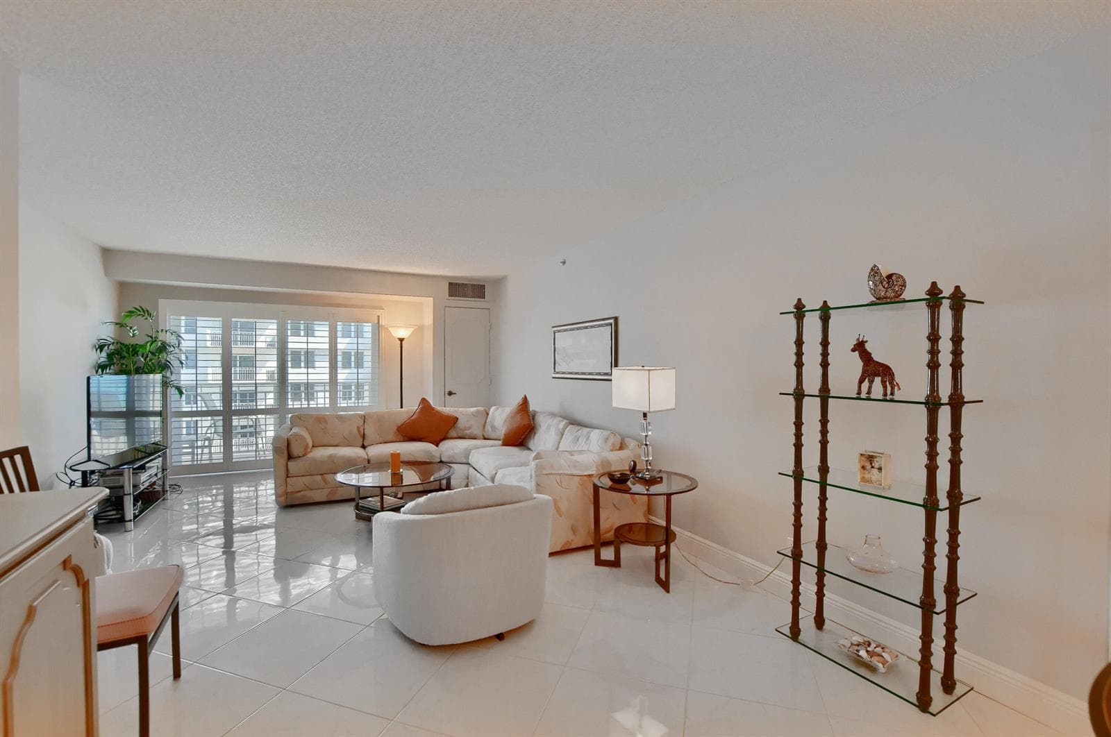 3221 S Ocean Boulevard 308 photo 16