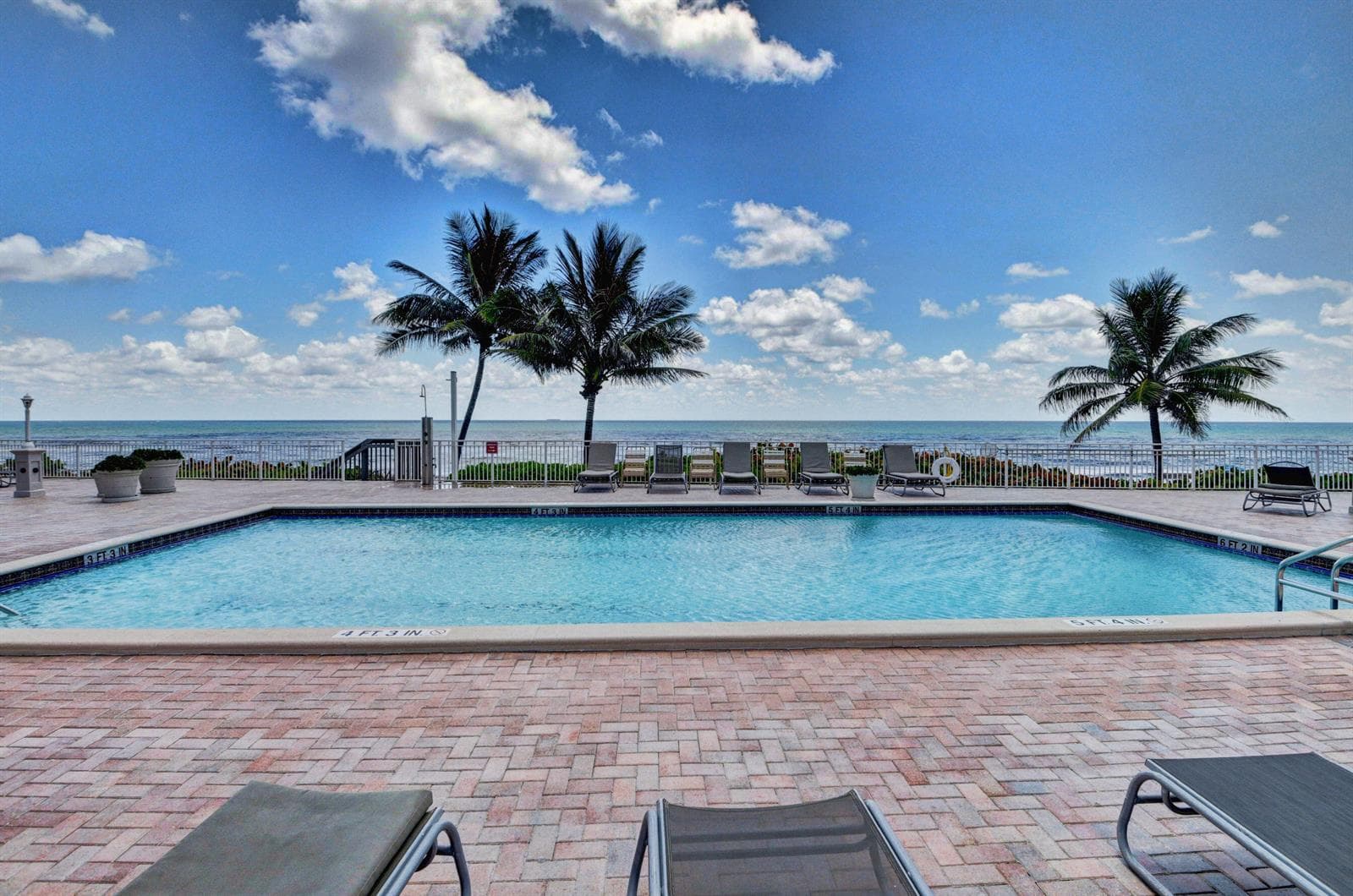 3221 S Ocean Boulevard 308 photo 1