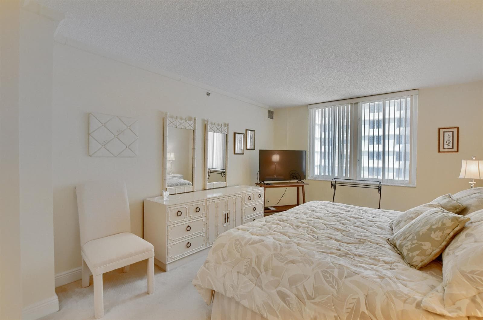 3221 S Ocean Boulevard 308 photo 24