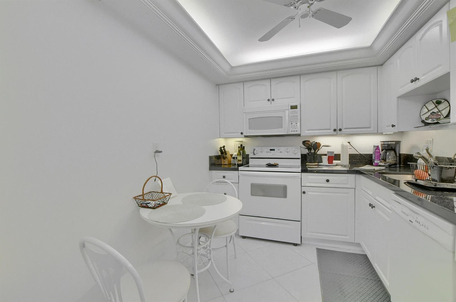 3221 S Ocean Boulevard 308 photo 14