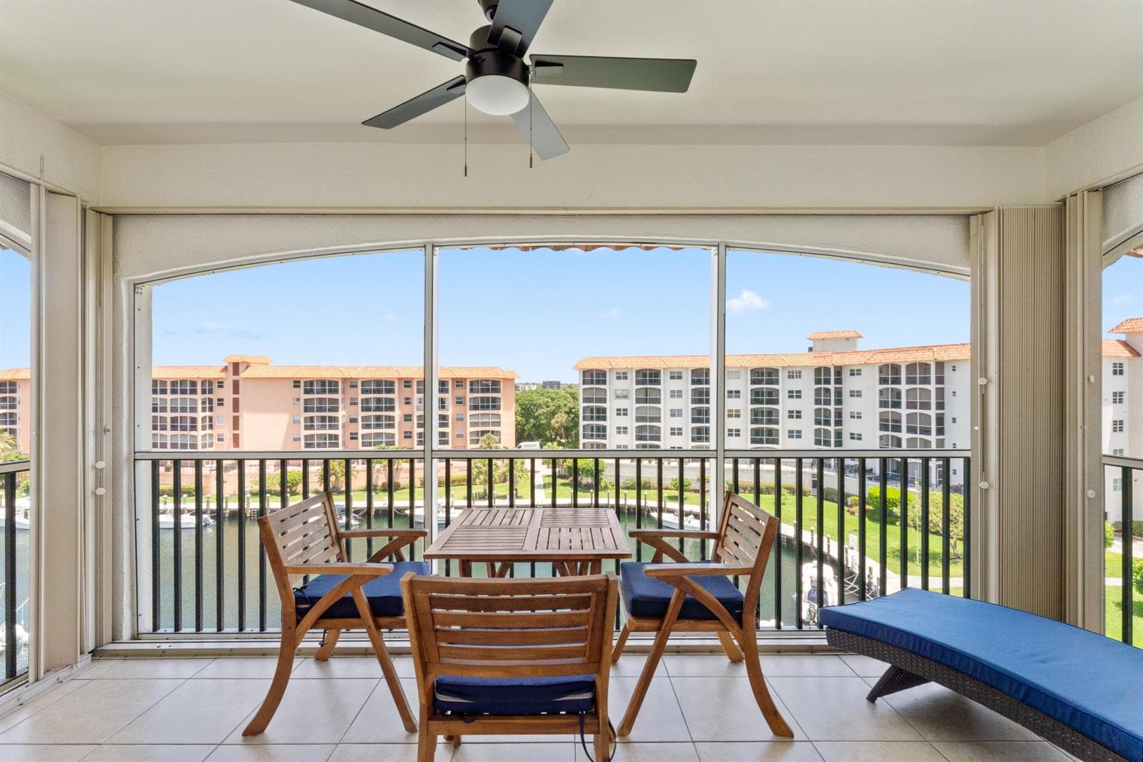 2871 N Ocean Boulevard M538 photo 2