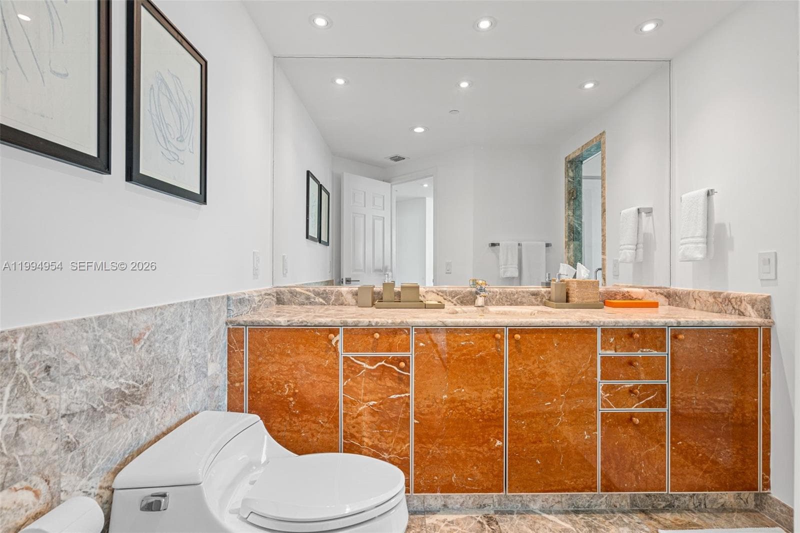 1643 Brickell Ave 2805 photo 9