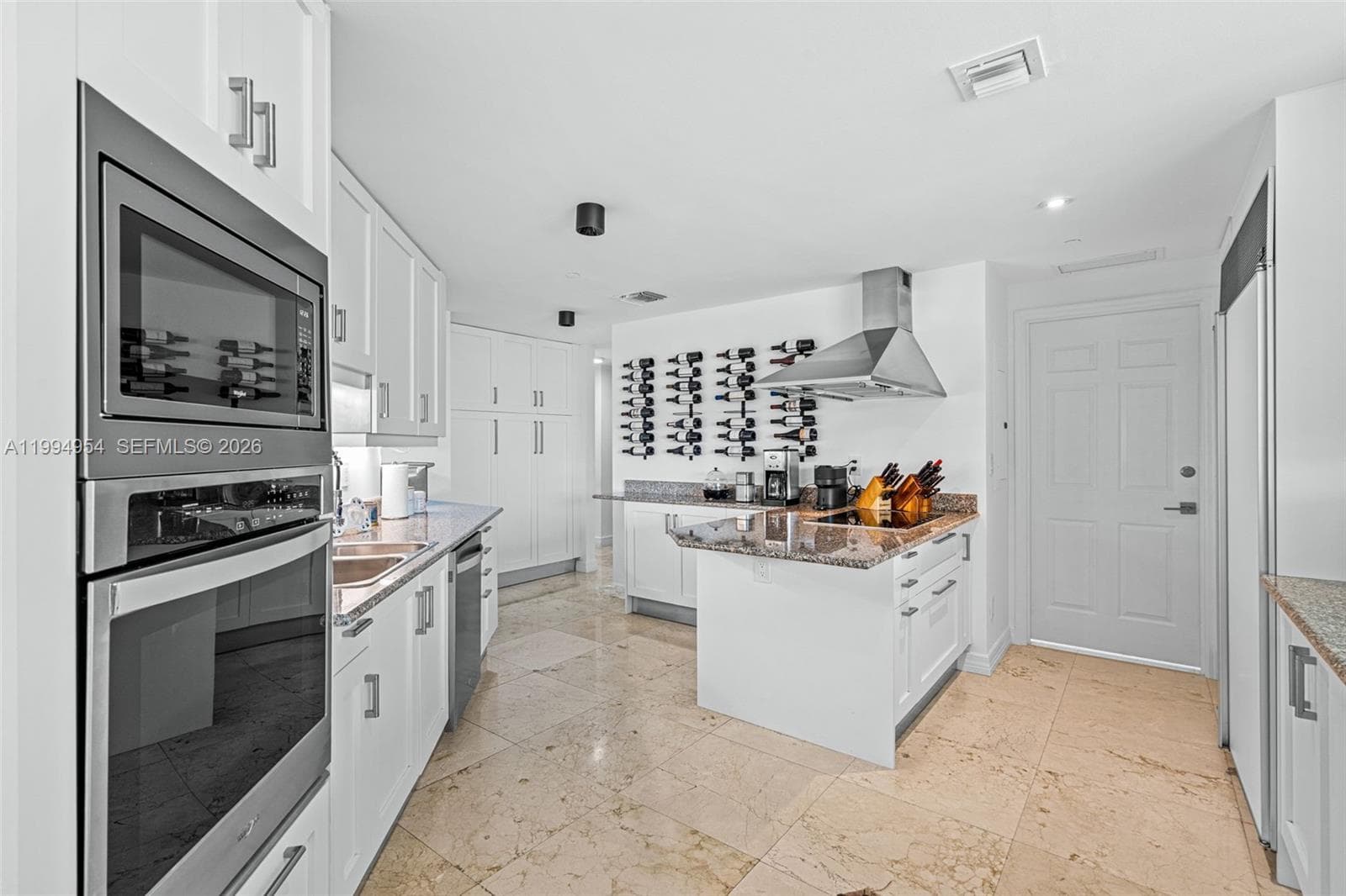 1643 Brickell Ave 2805 photo 15