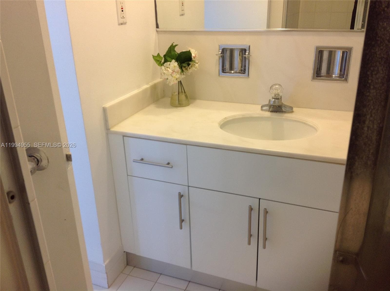 5151 Collins Ave 1119 photo 7