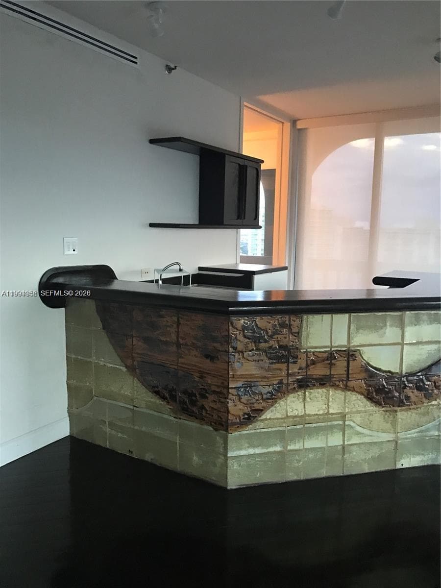 19707 Turnberry Way TS-4 photo 2