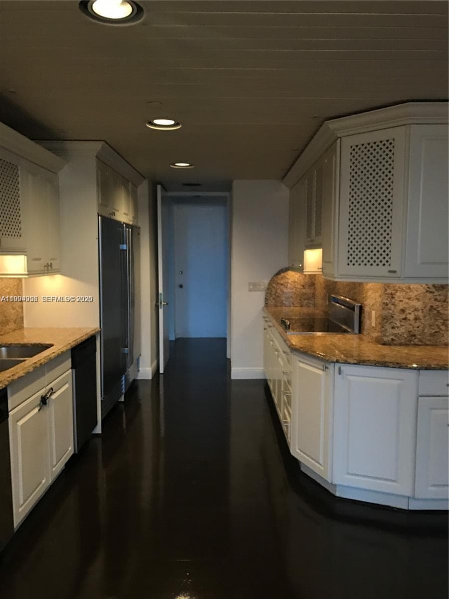 19707 Turnberry Way TS-4 photo 1