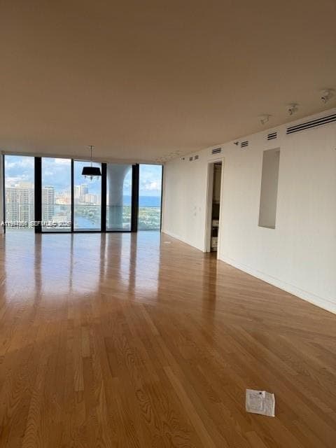 19707 Turnberry Way TS-4 photo 15