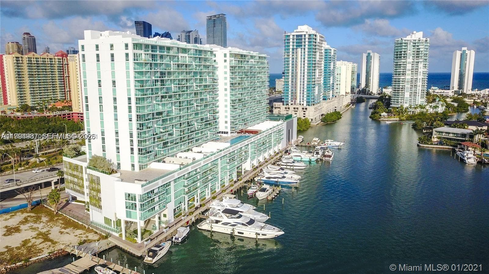 400 Sunny Isles Blvd photo 8