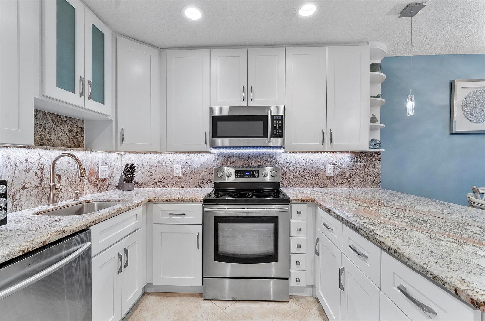250 S Ocean Boulevard 274 photo 5