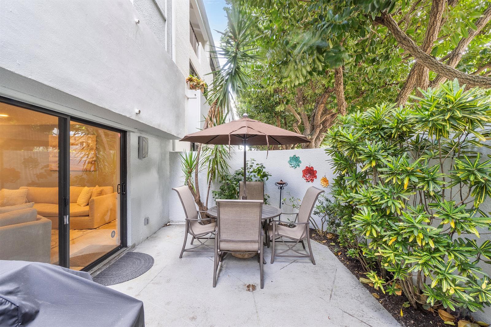 250 S Ocean Boulevard 274 photo 25