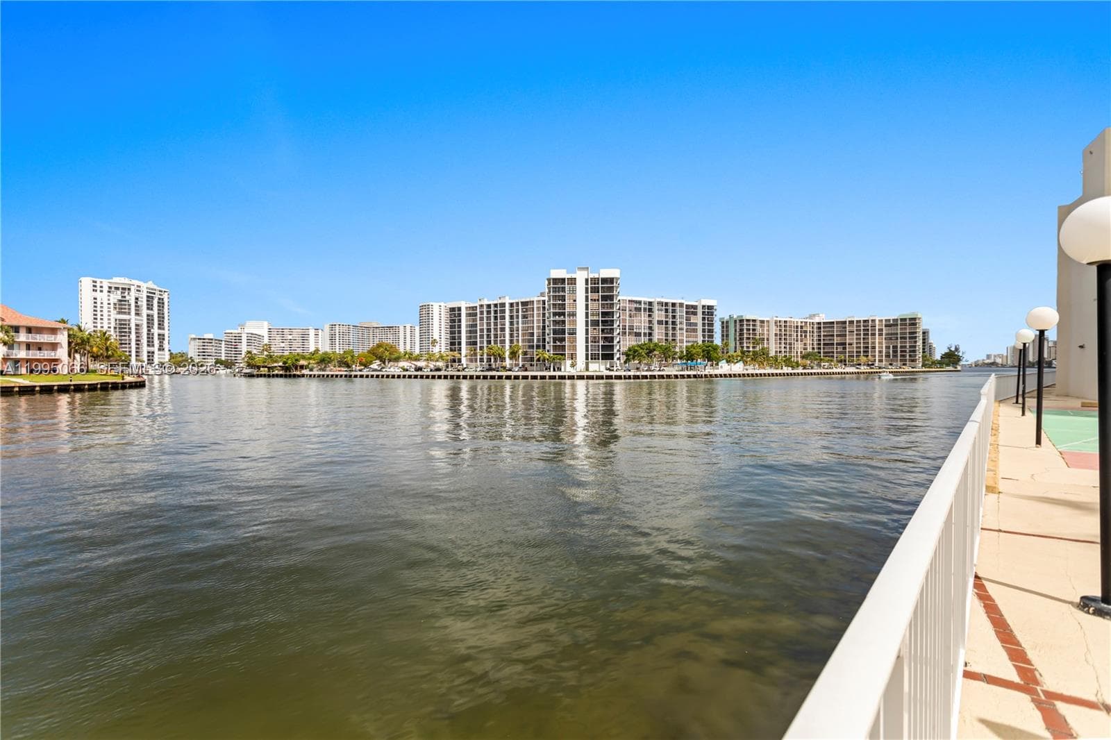 3800 Ocean Dr 816 photo 20