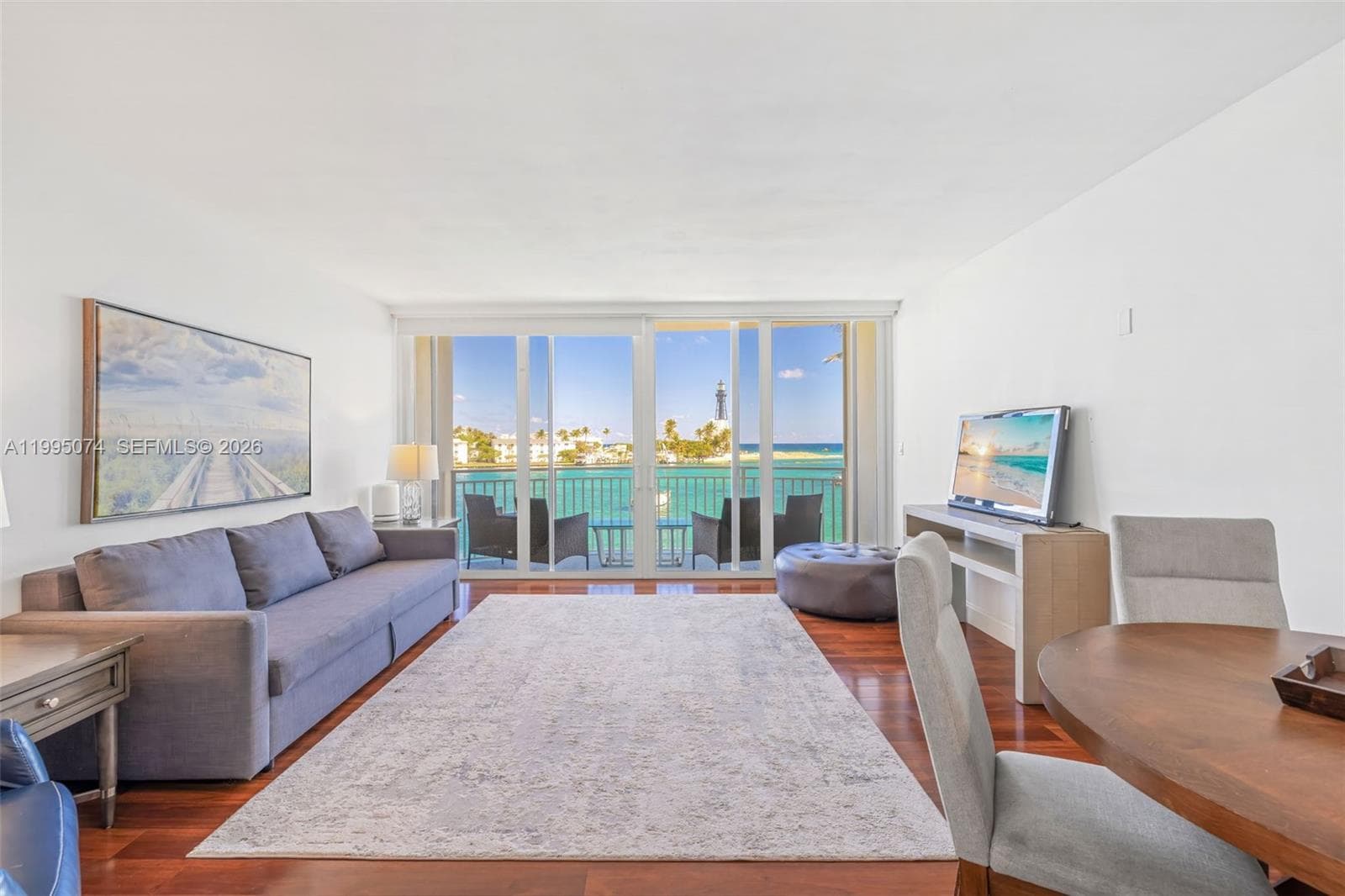 2508 Bay Dr 307 photo 5