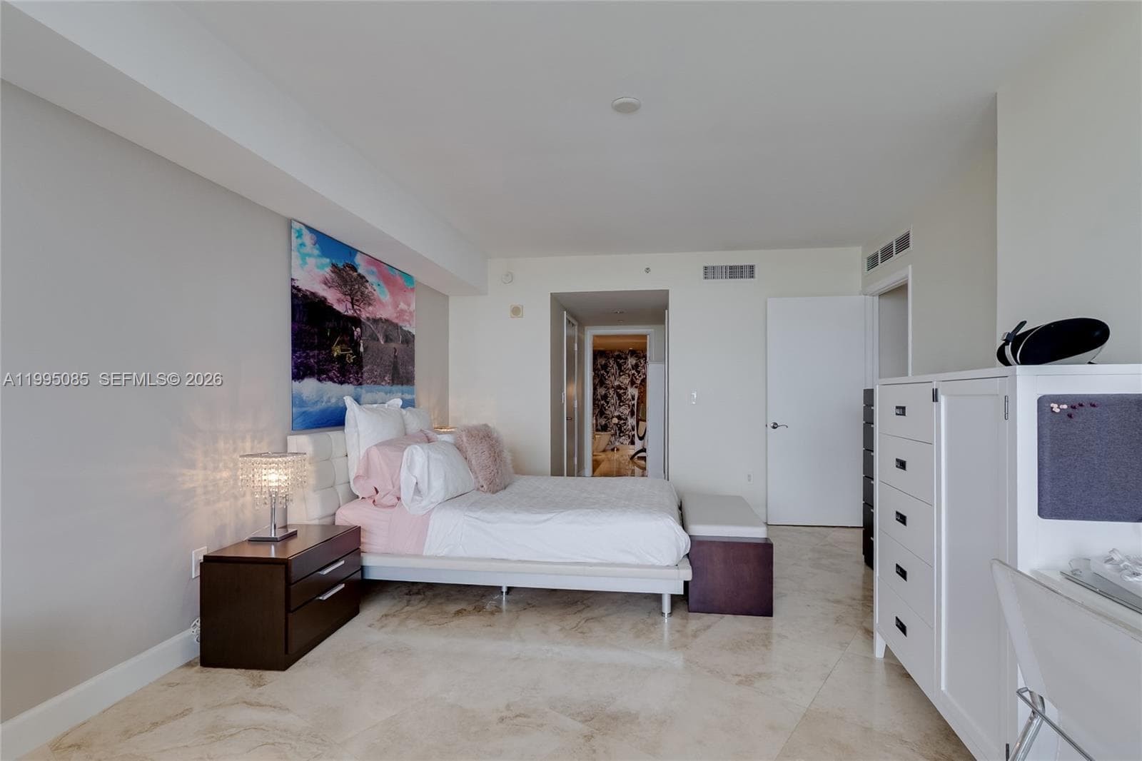 17201 Collins Ave 2804 photo 13