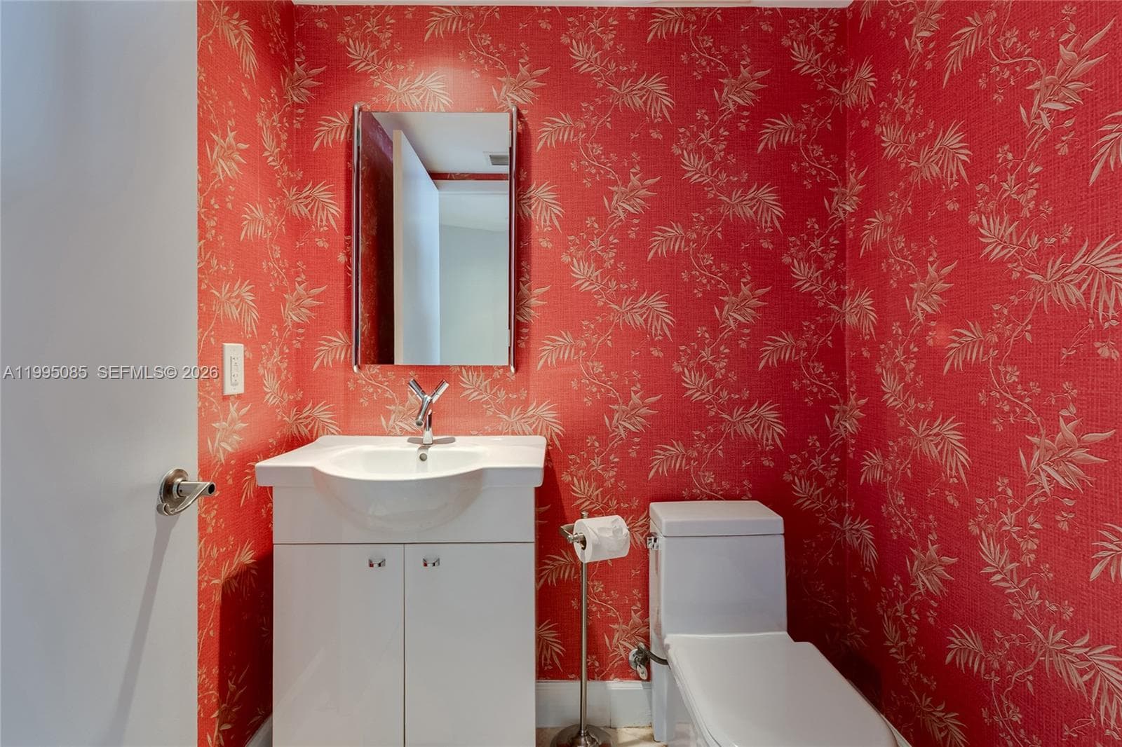 17201 Collins Ave 2804 photo 11