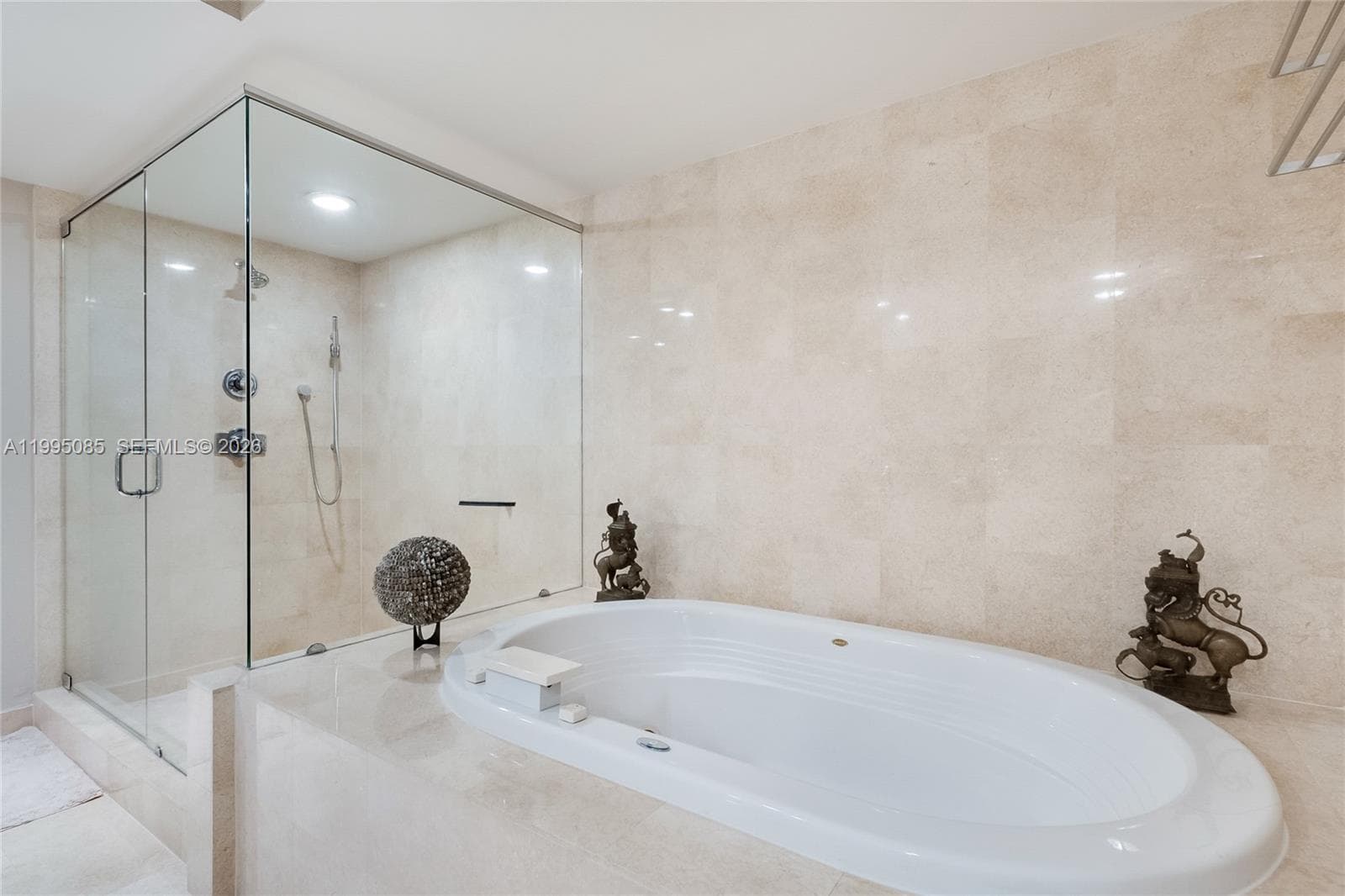 17201 Collins Ave 2804 photo 21