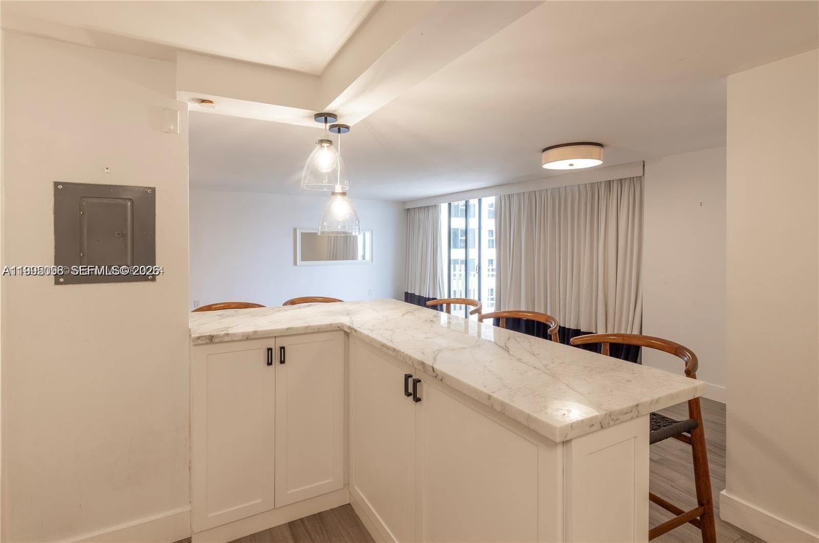 6061 Collins Ave 7D photo 10