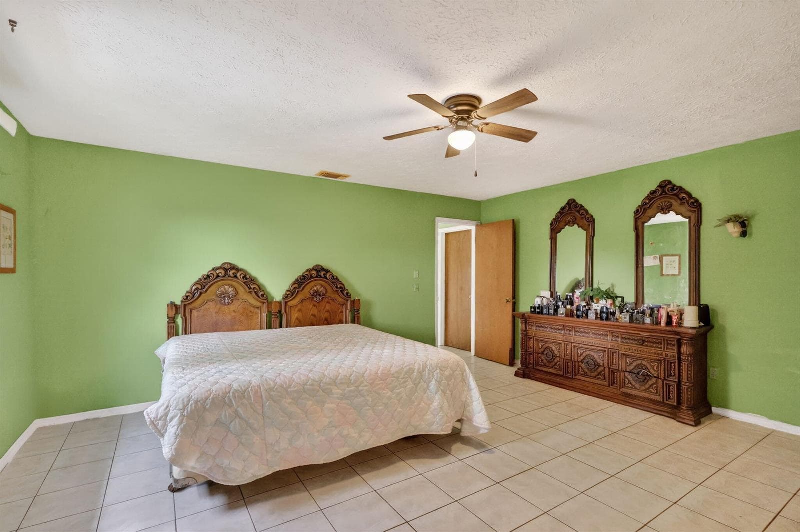 372 SW Carter Avenue photo 9