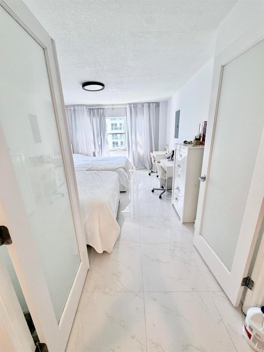 3410 Galt Ocean Drive 2008n photo 24