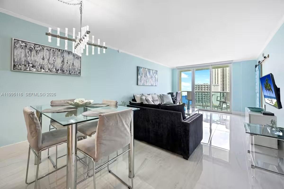 19370 Collins Ave 1121 photo 13