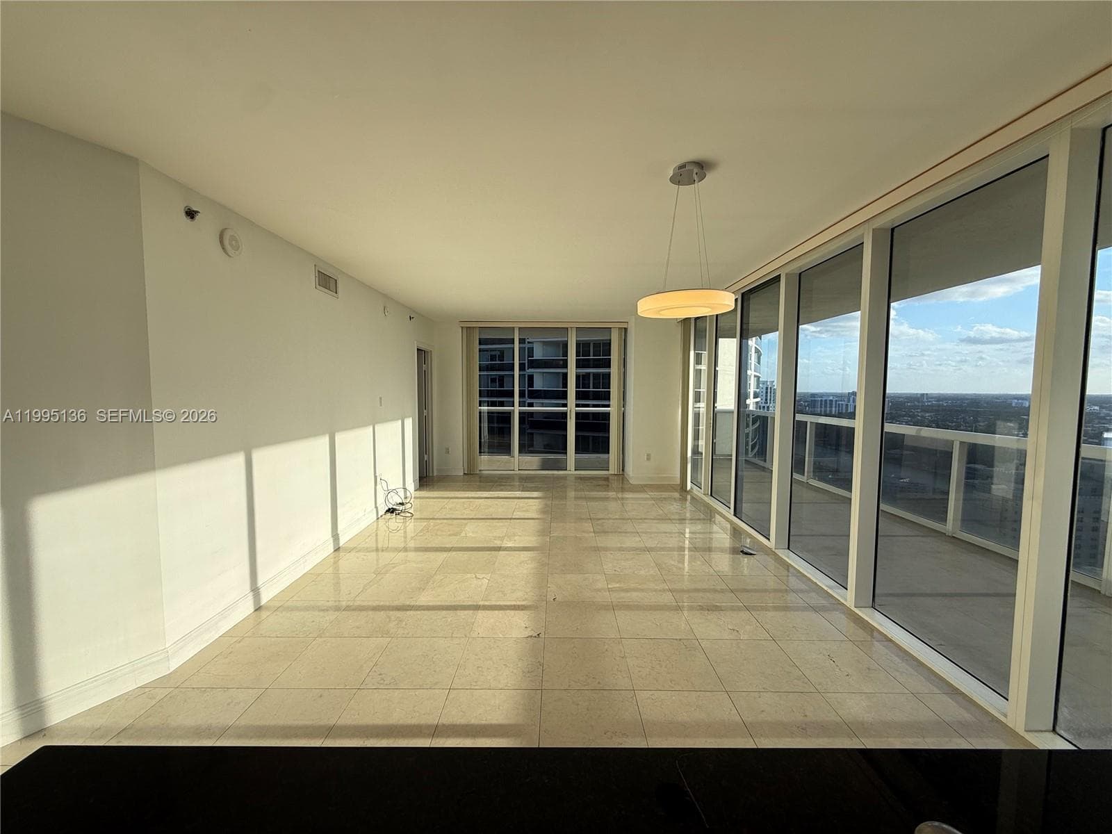 1830 Ocean Dr 3006 photo 14