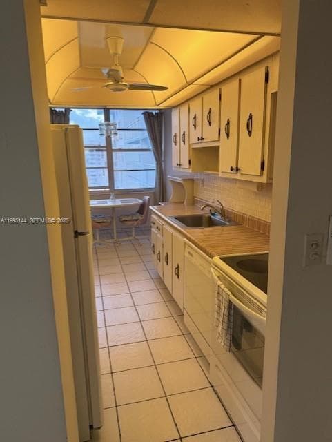301 174th St 2217 photo 8